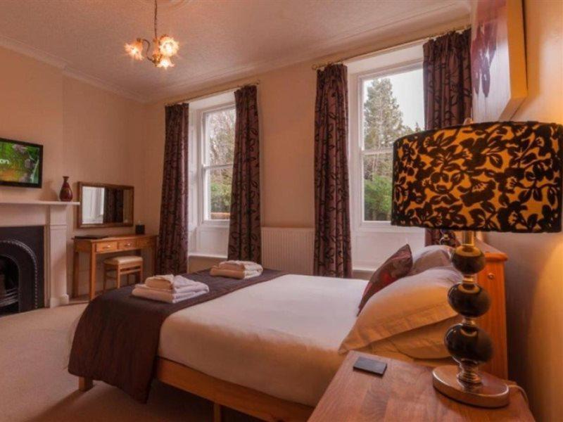 Bed and Breakfast Powe House à Portinscale Extérieur photo